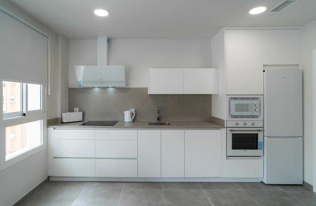 Aac Malaga - Apartamento Con Terraza, Muy Amplio, Totalmente Equipado, Cerca Del Centro Y Nuevo! Екстер'єр фото