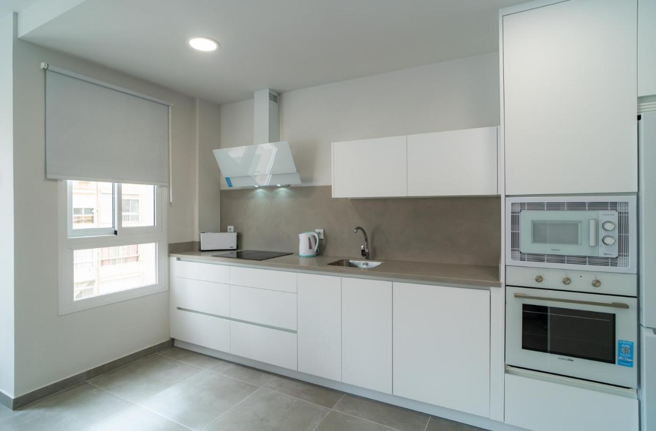 Aac Malaga - Apartamento Con Terraza, Muy Amplio, Totalmente Equipado, Cerca Del Centro Y Nuevo! Екстер'єр фото